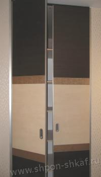 высокие двери шкафа-купе - венге и искусственная кожа